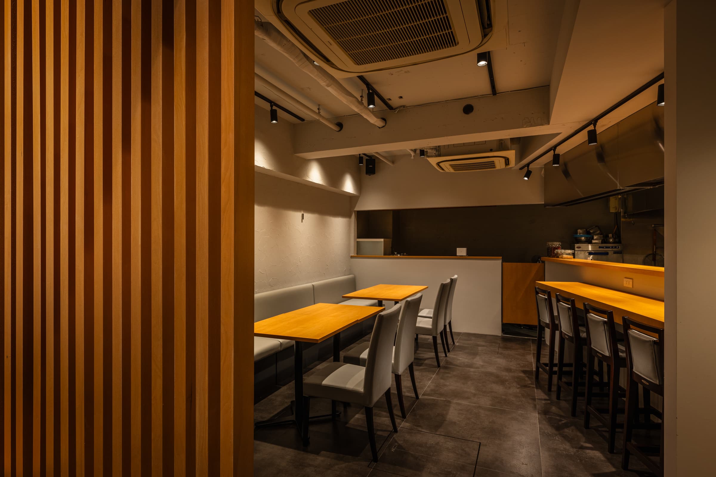 Chinese Restaurant HAKUBI