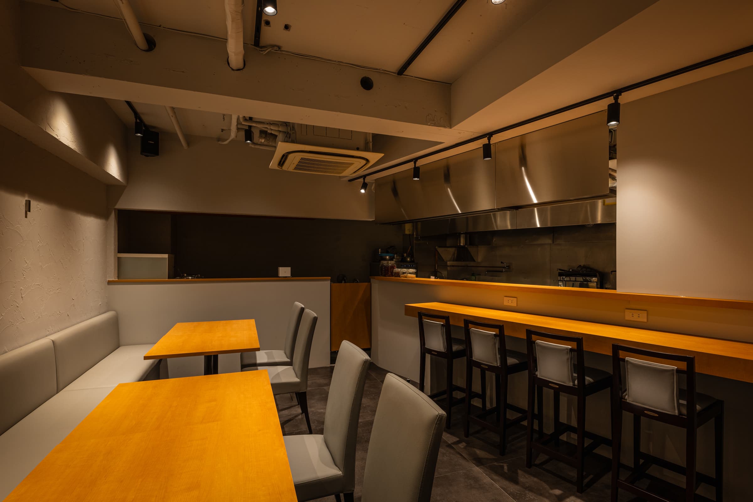 Chinese Restaurant HAKUBI