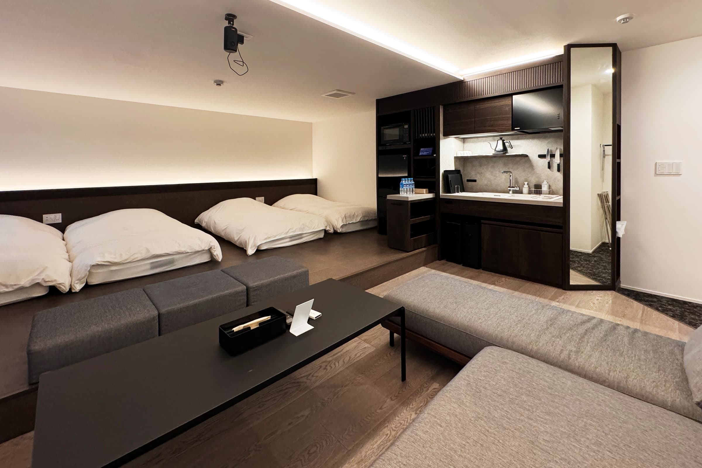 LUXE TECH VILLA ASHITOKU